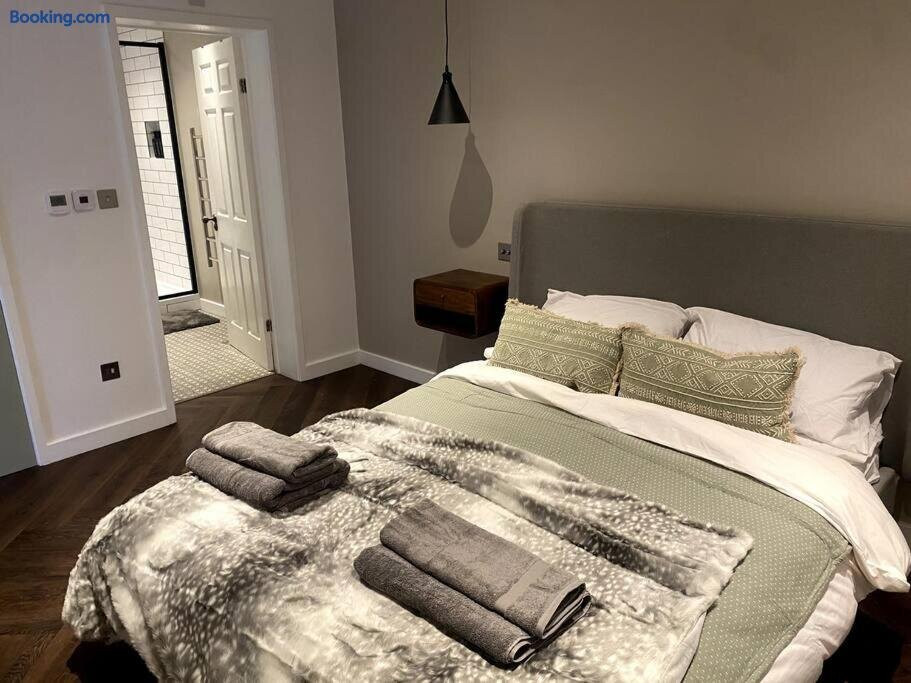 Rooms near Central Bath