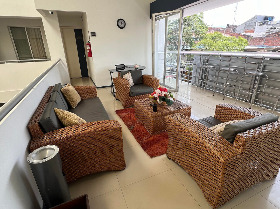 Hotel Santa Ana主图