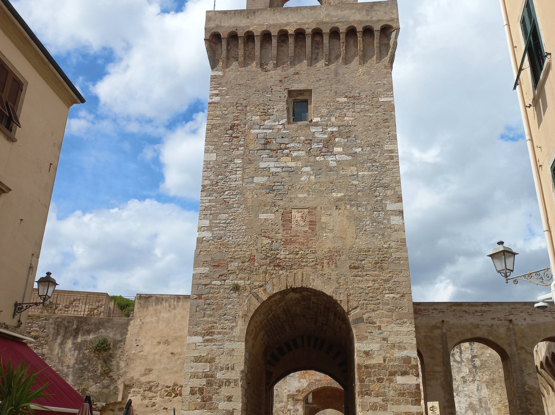 Torrione e Rivellino景点图片