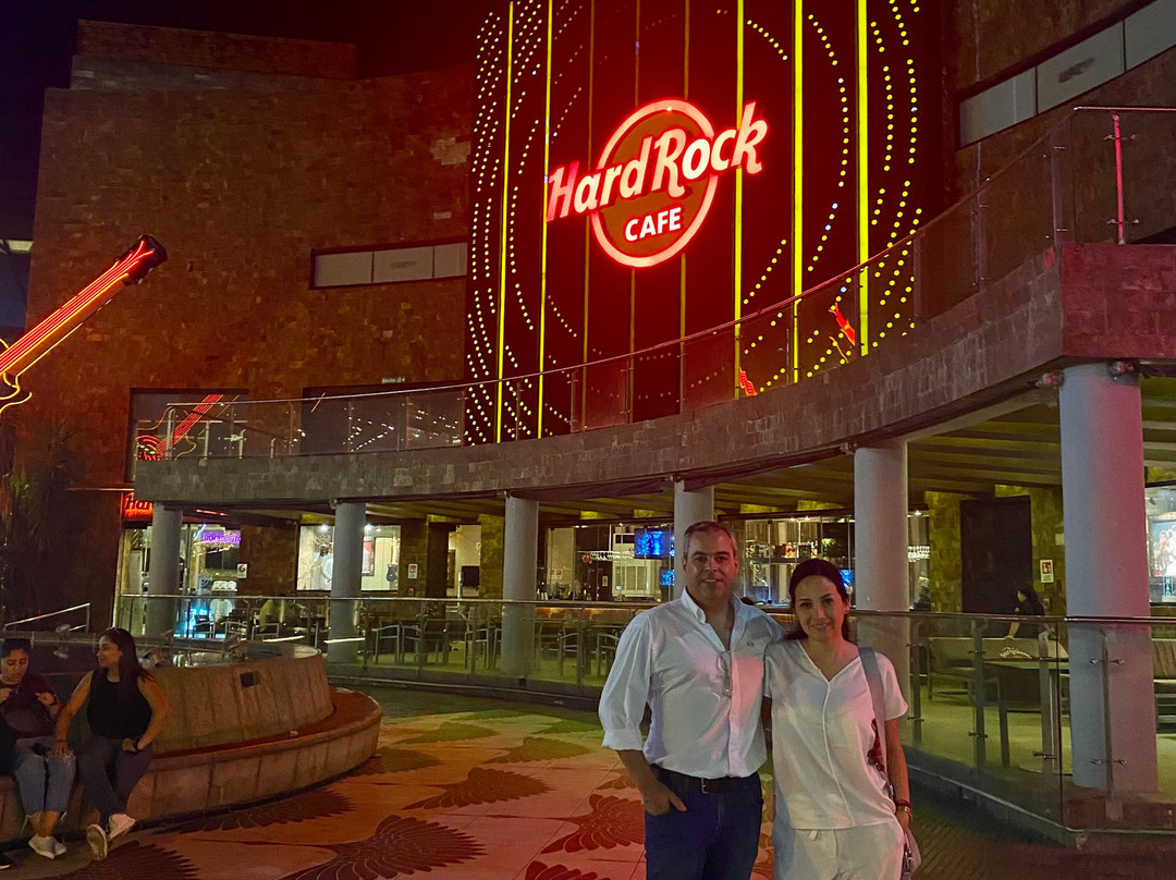 Ventura Mall-圣克鲁斯省必去景点