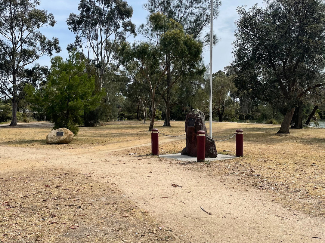 Tooradin War Memorial景点图片