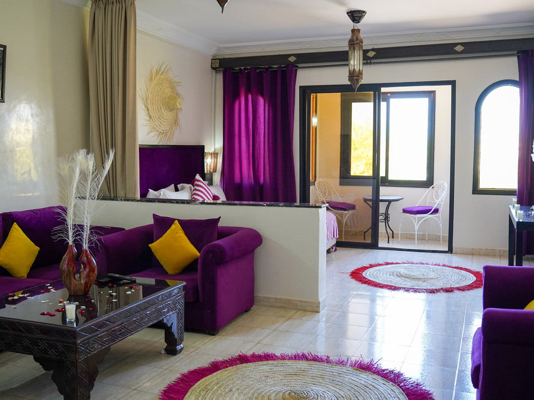 Ferme d'Hotes Weedan主图