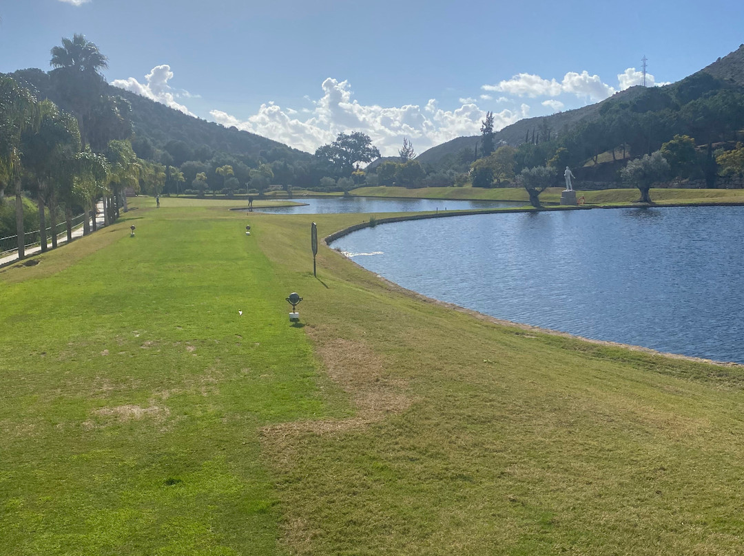 Alferini Golf景点图片