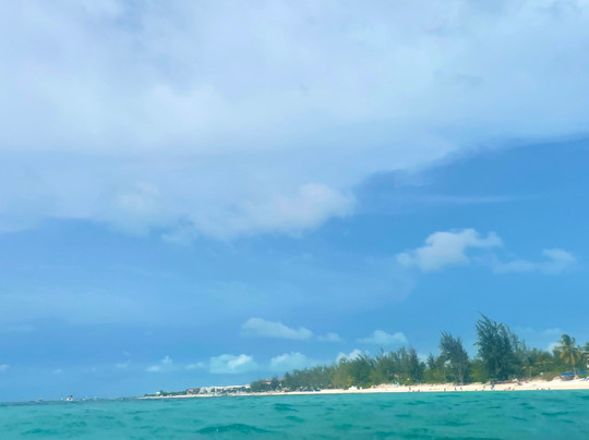 Euphoria Tours-普罗维登西亚莱斯必去景点