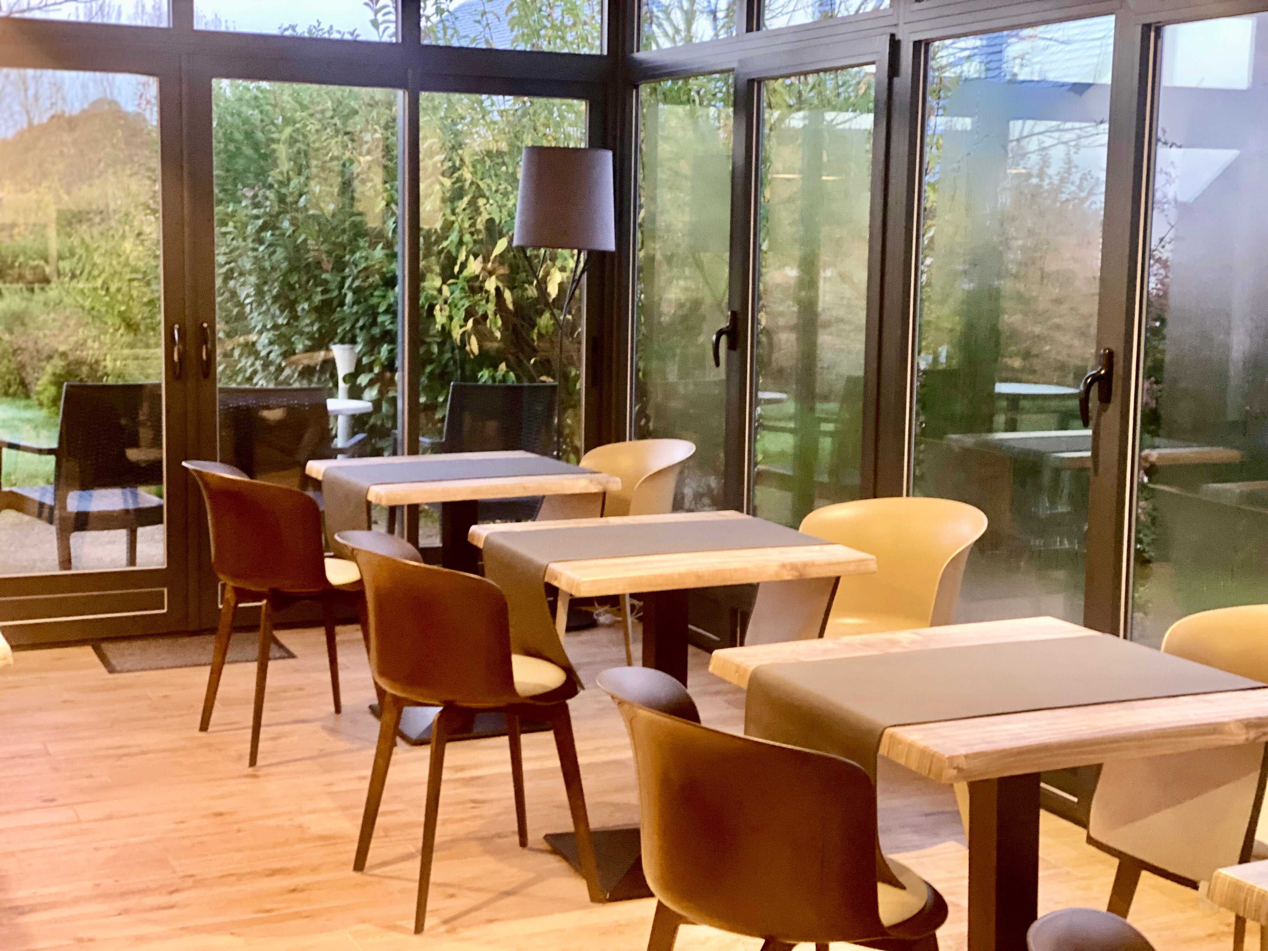 Hotel The Originals Saint Roch-餐饮