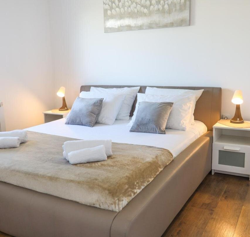 Airport Stay Apartments