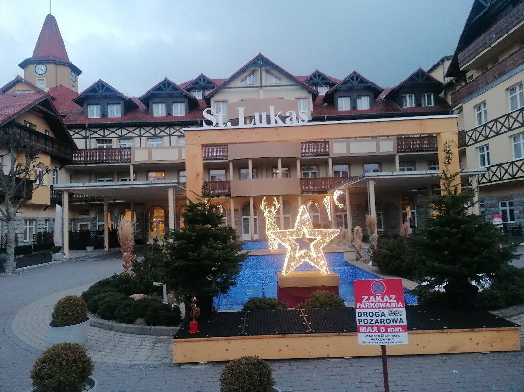St. Lukas Sanatorium & Hotel主图