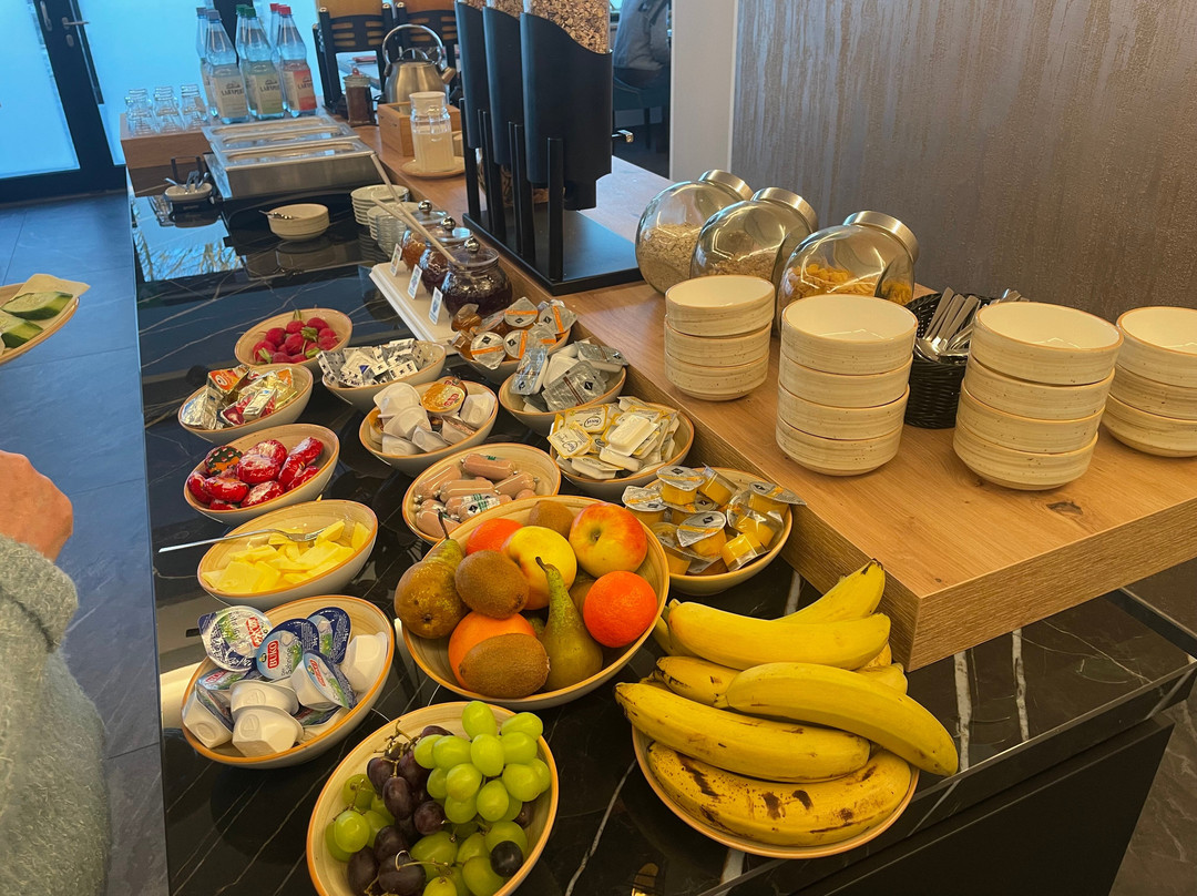 Hotel DER Hirsch · Restaurant · Hotel · Apartments主图