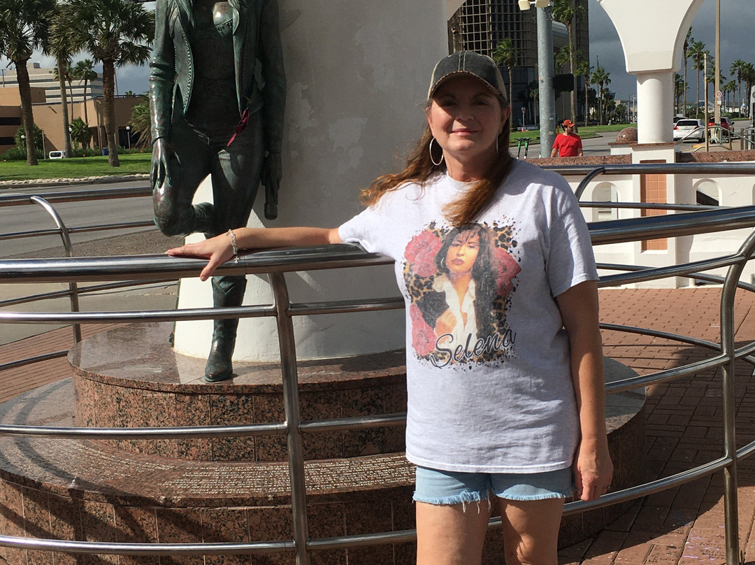 The Grave of Selena Quintanilla-Perez-科珀斯克里斯蒂市必去景点