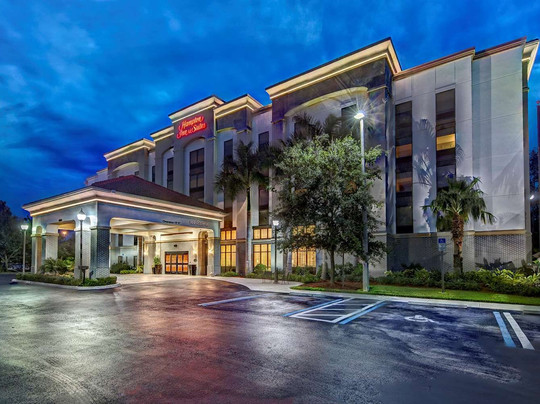 埃斯特罗酒店住宿-Hampton Inn & Suites Fort Myers-Estero/FGCU