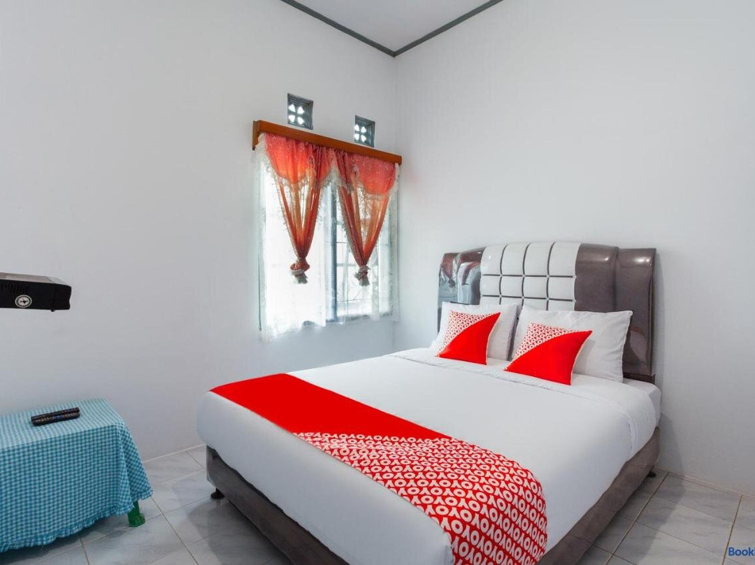 OYO 2903 Putri Residence Syariah