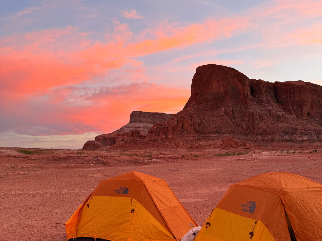 Lake Powell Paddleboards and Kayaks-佩吉必去景点