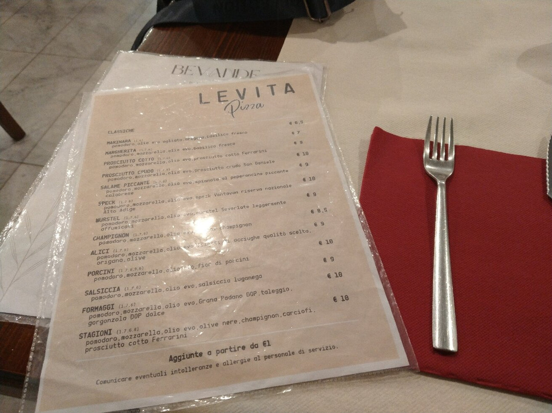 Levita pizza e cucina