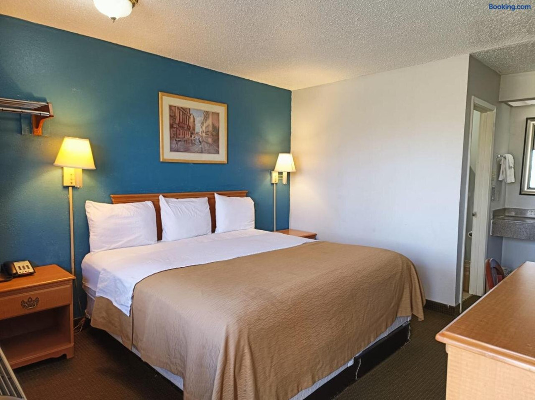 Executive Inn by OYO Kilgore North