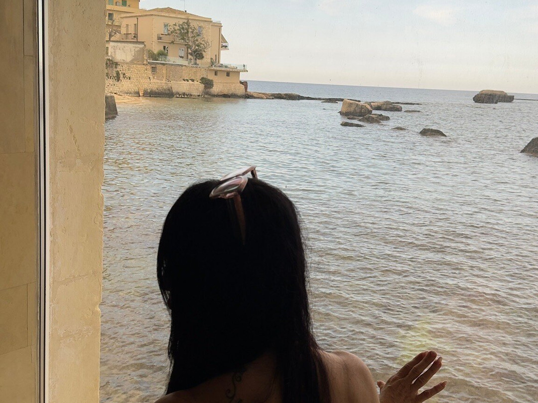 狄奥尼修斯王豪华套房酒店主图