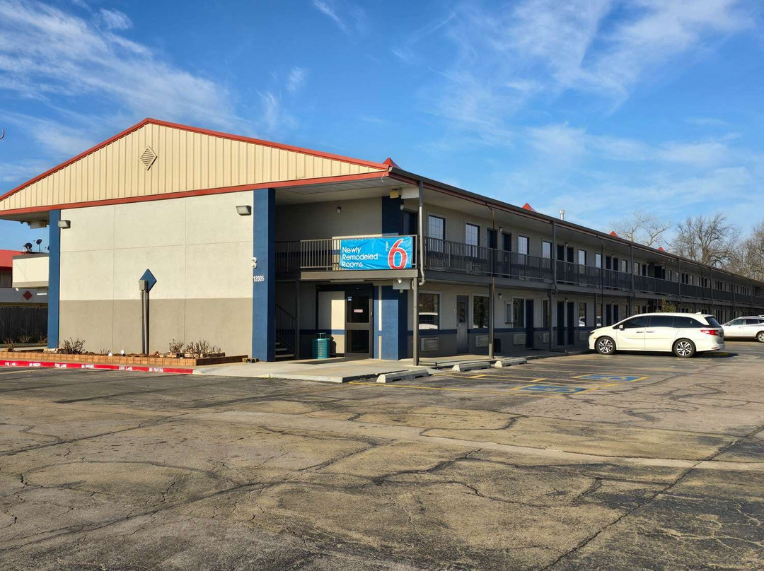 Jones酒店住宿-Motel 6 Oklahoma City, OK - Frontier City