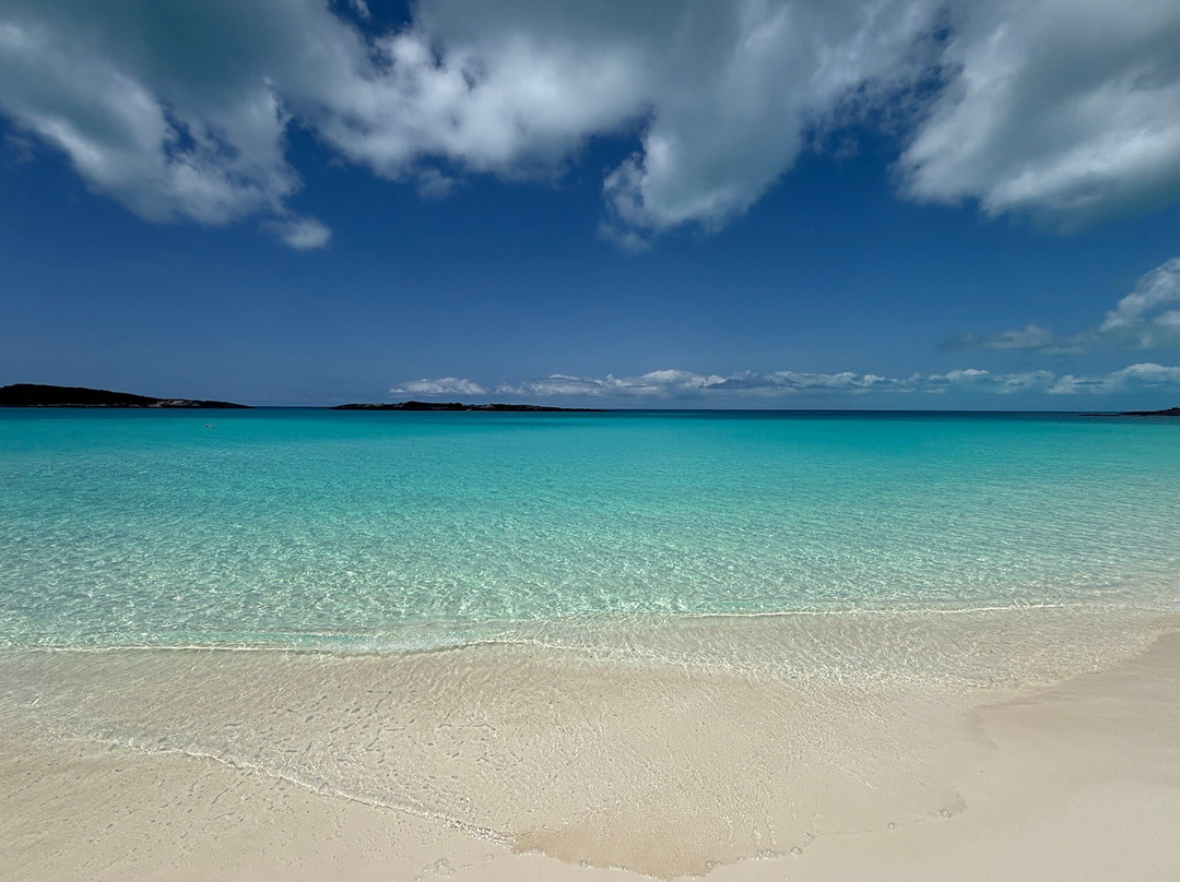 Tropic of Cancer Beach-Moore Hill必去景点