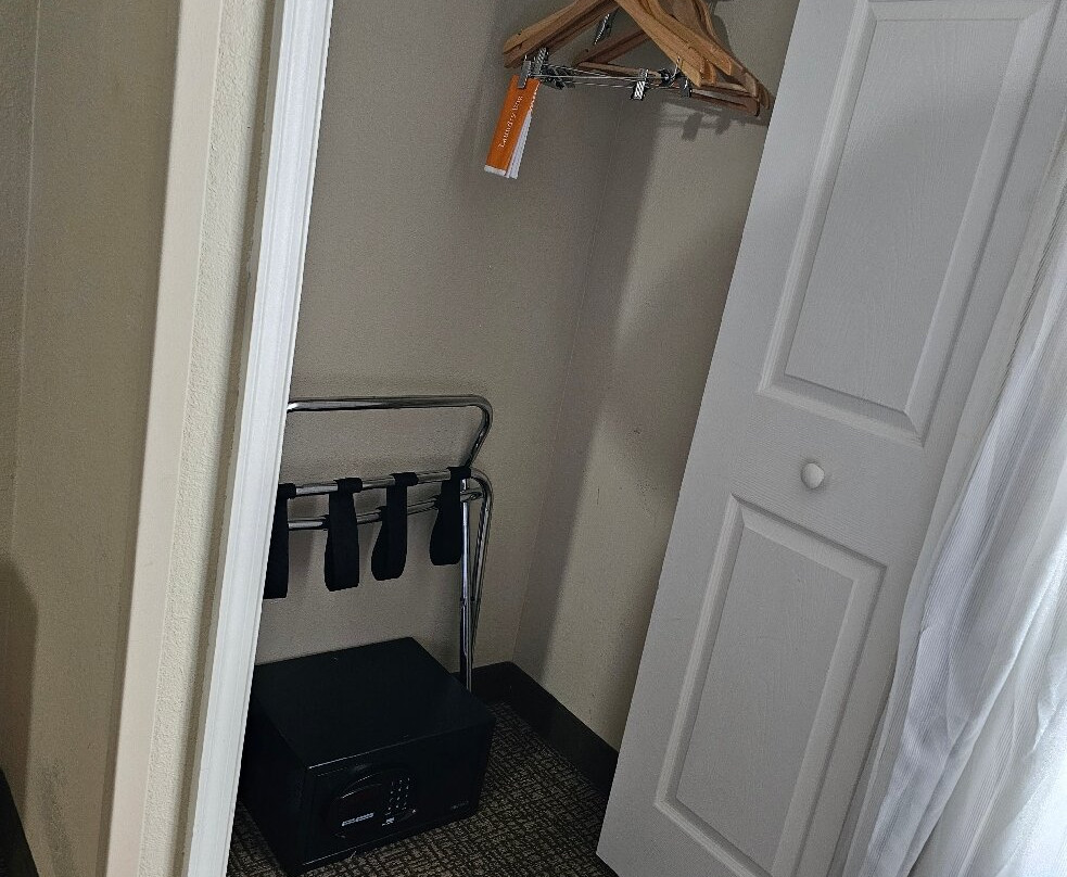 Comfort Suites Near Potomac Mills主图