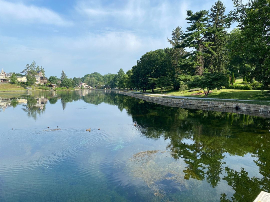 Children's Lake-Boiling Springs必去景点