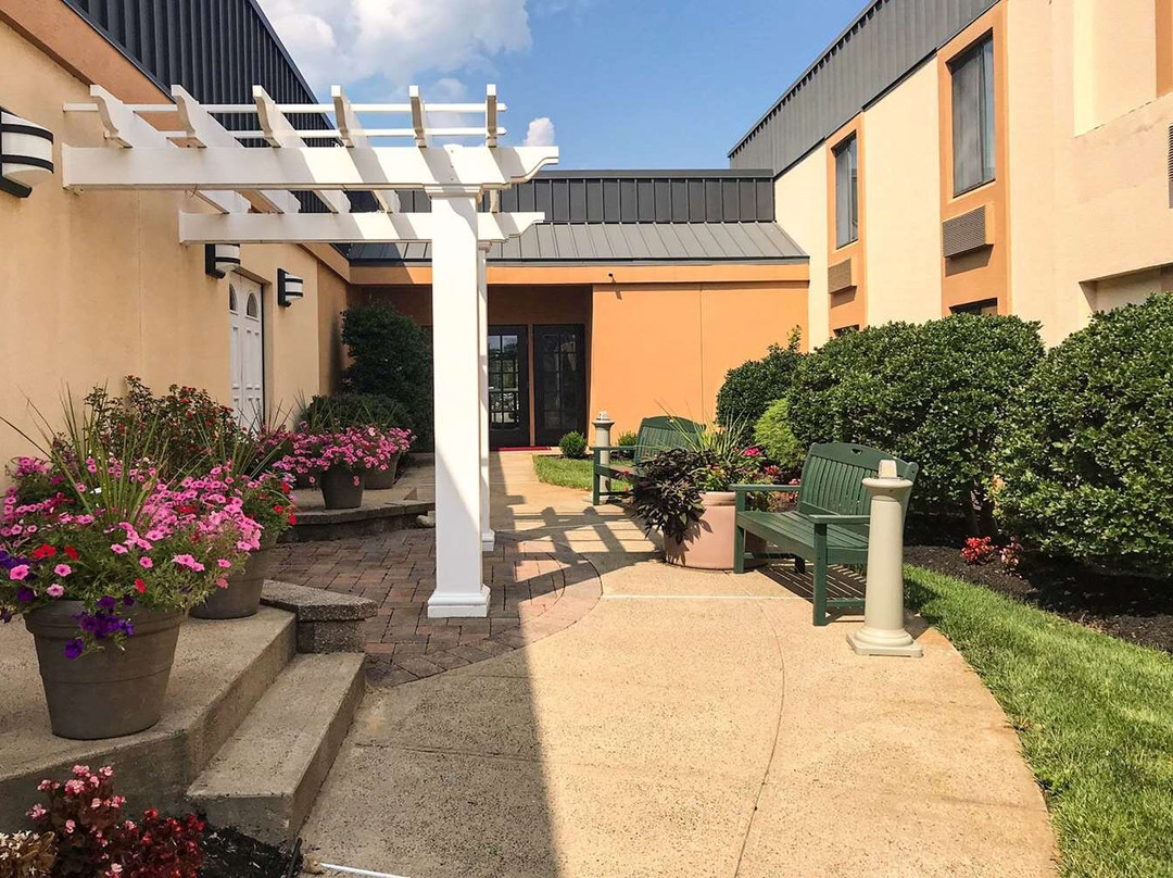 Clarion Hotel & Conference Center Toms River