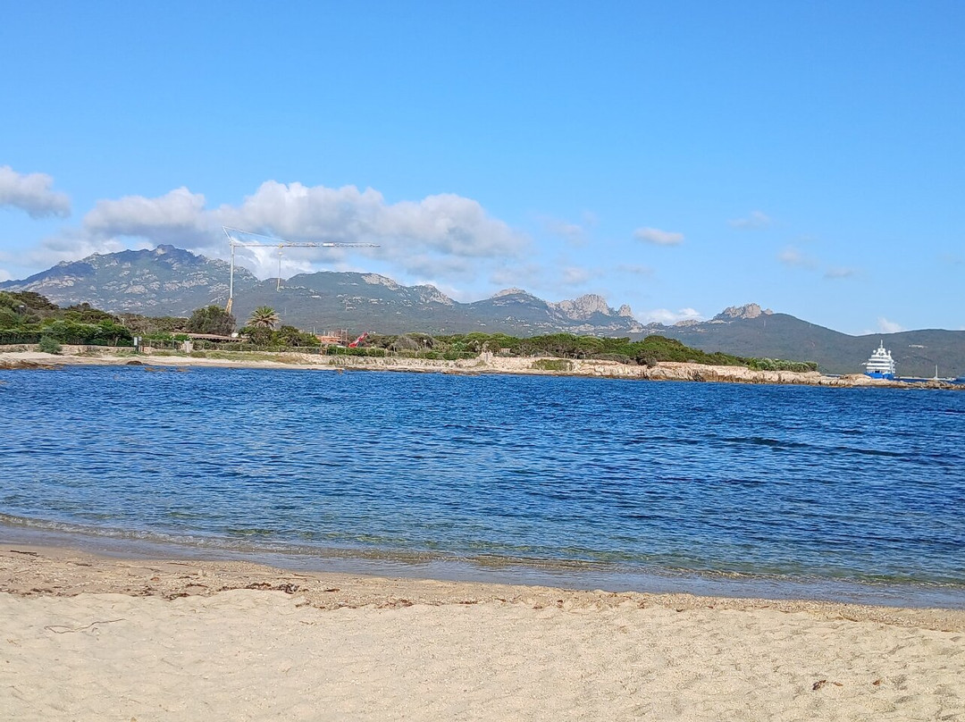 Spiaggia Punta Volpe-Porto Rotondo必去景点