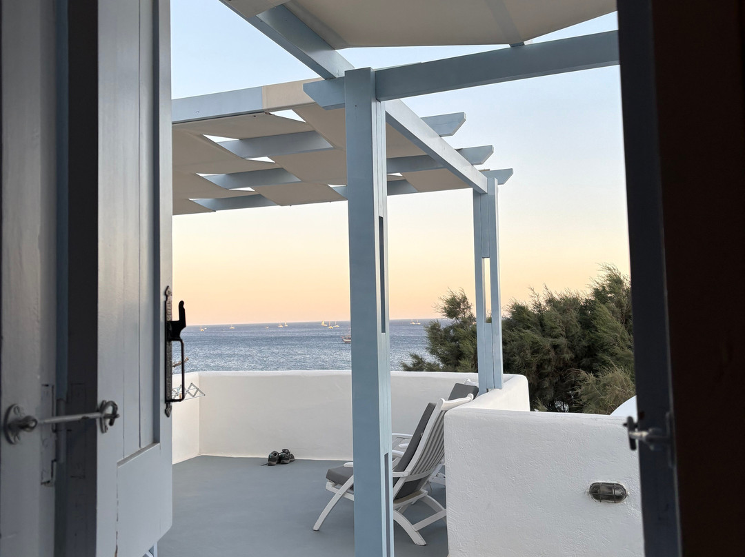 Hotel Akrotiri主图