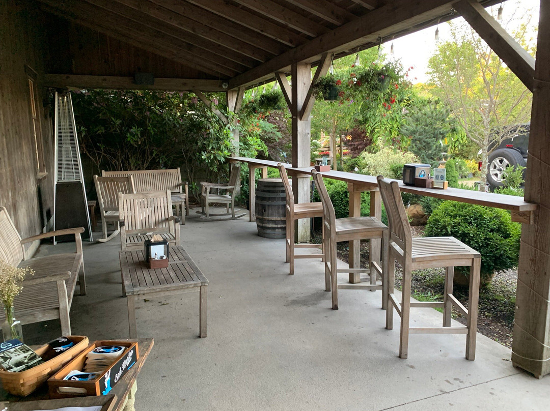 Bad Martha Farmer's Brewery-Edgartown必去景点