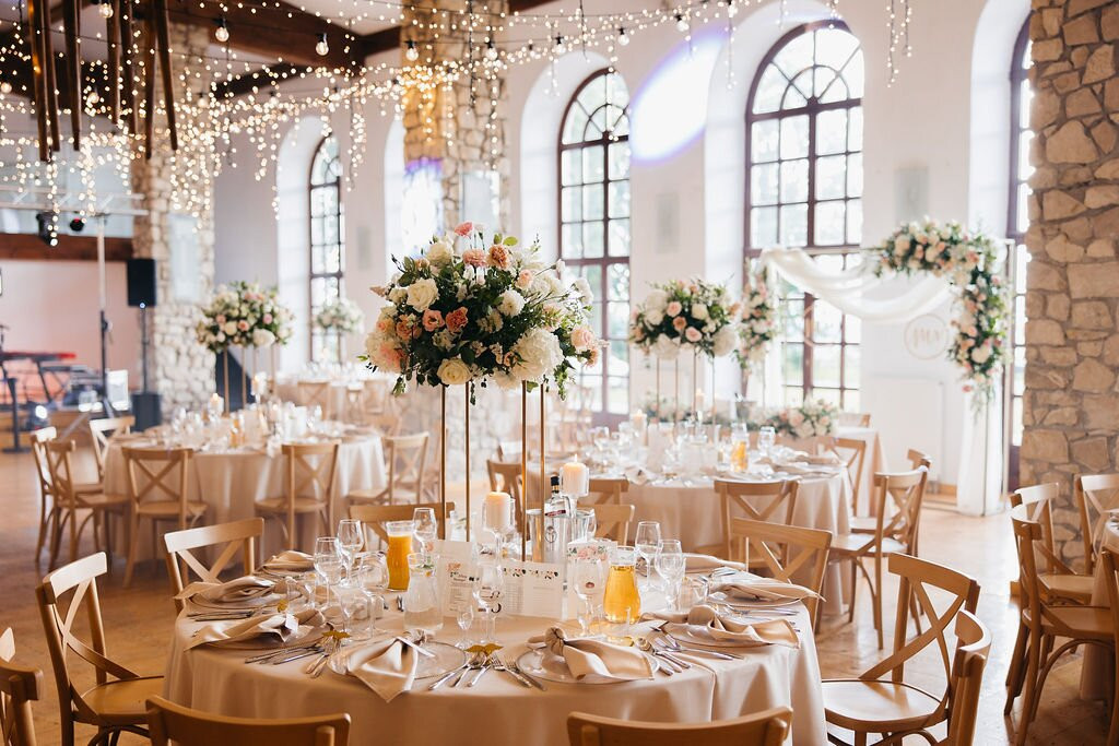 Dwór W Tomaszowicach主图