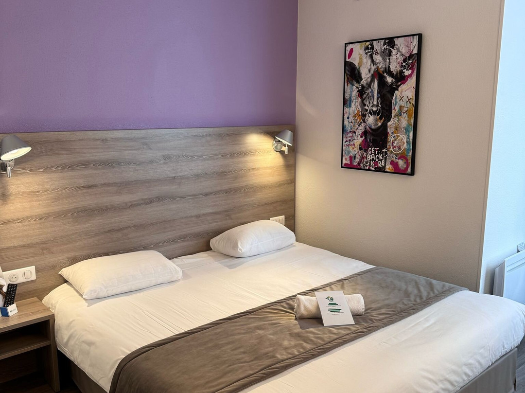Brit Hotel Nevers Centre Gare主图