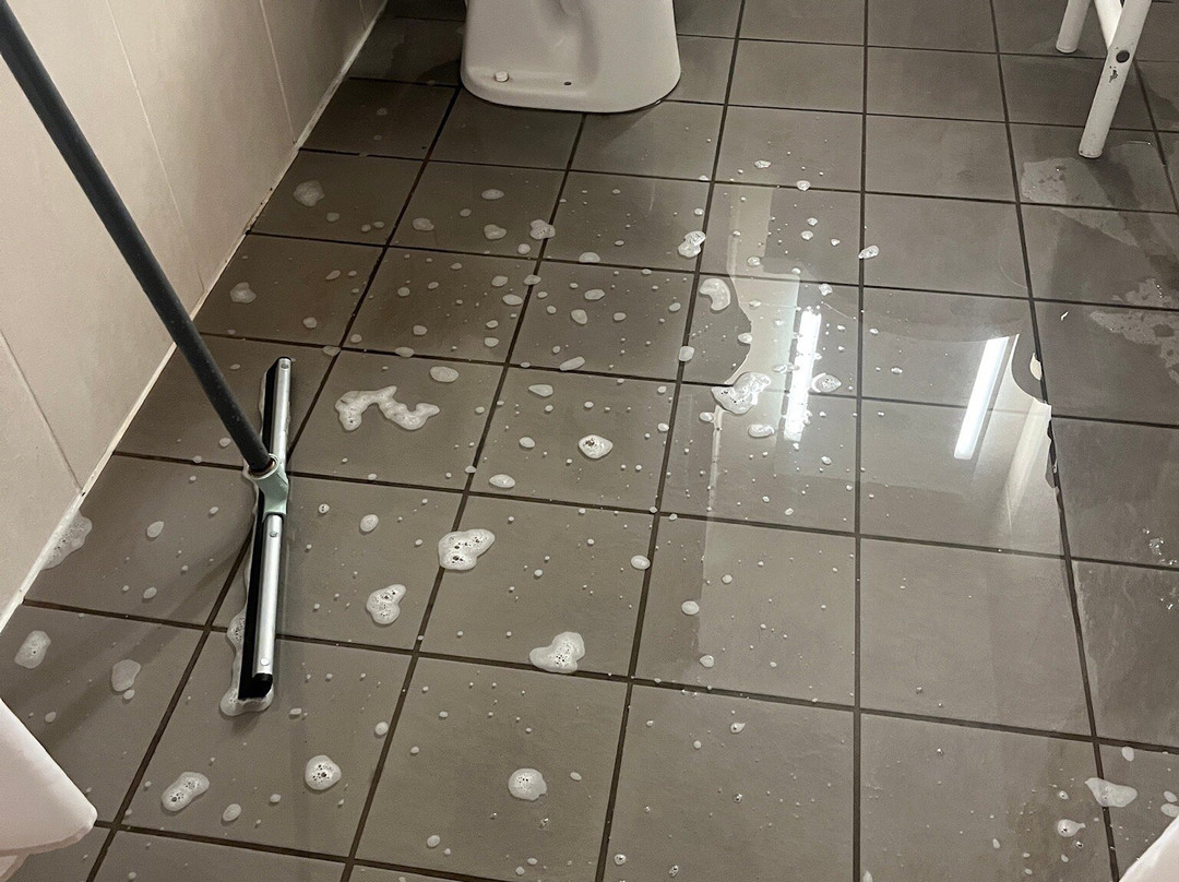 B&B HOTEL Saint-Brieuc主图