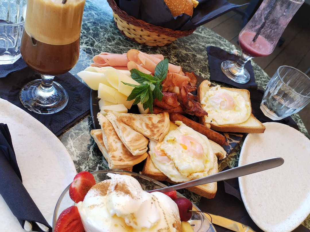 Cactus Beach Bar-帕诺尔莫斯必去景点