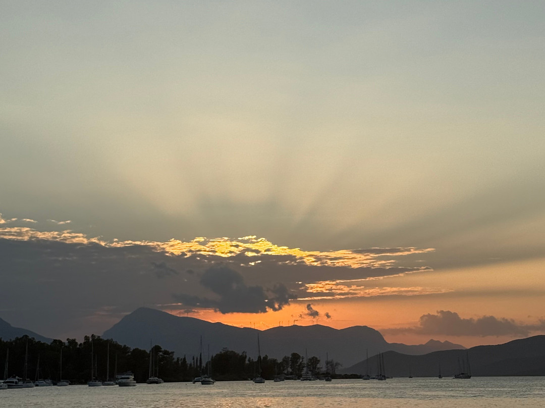 SailwithGeorge - Sail Greece with an expert-Finikas必去景点