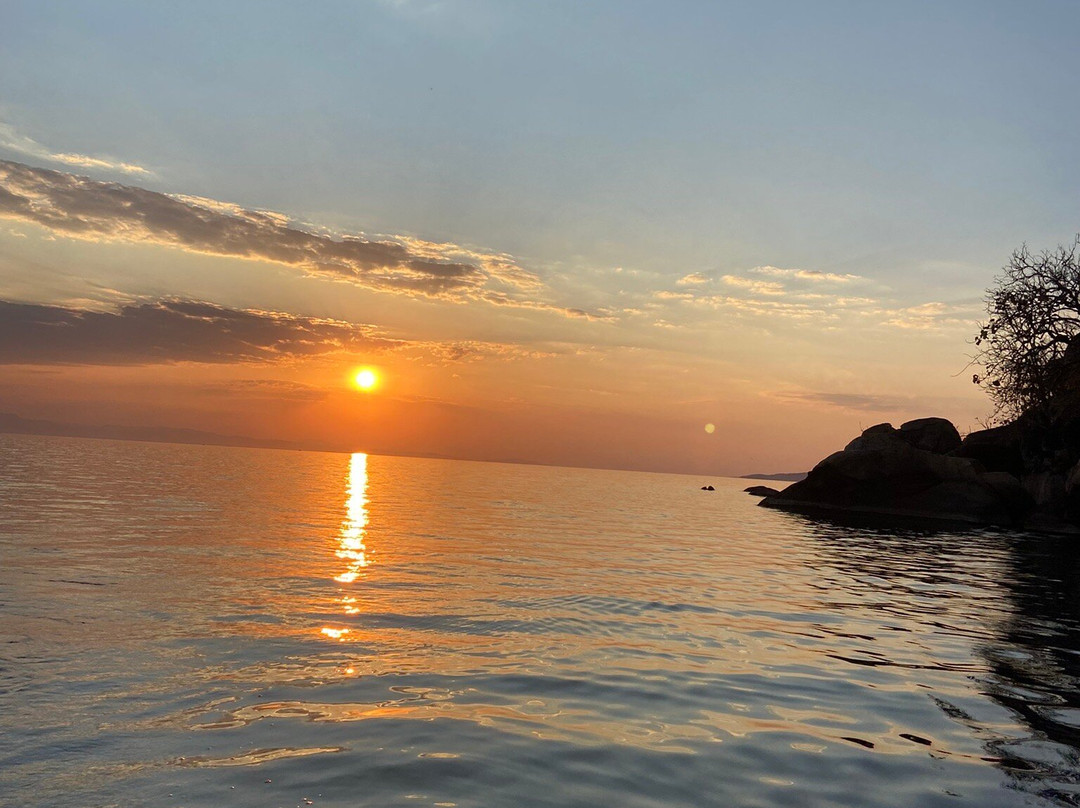 姆哥萨旅馆主图