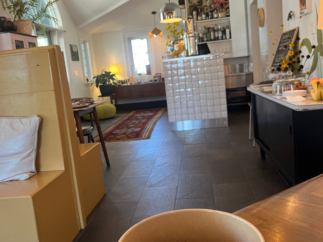 Angeline's Inn主图