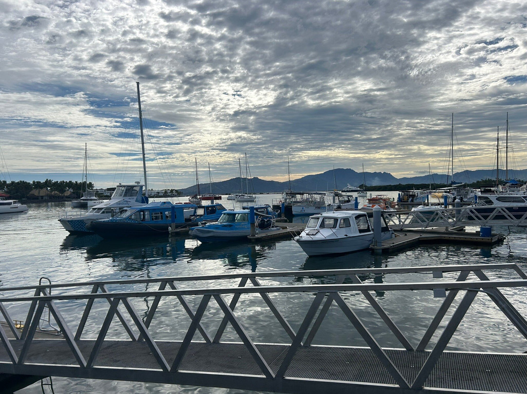 Cruisin Fiji-丹娜努岛必去景点