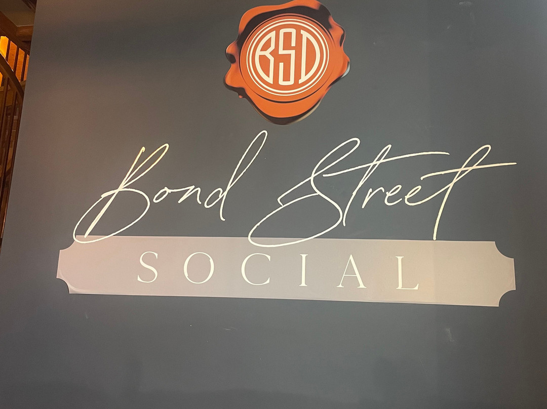 Bond Street Distillery-欣克利必去景点