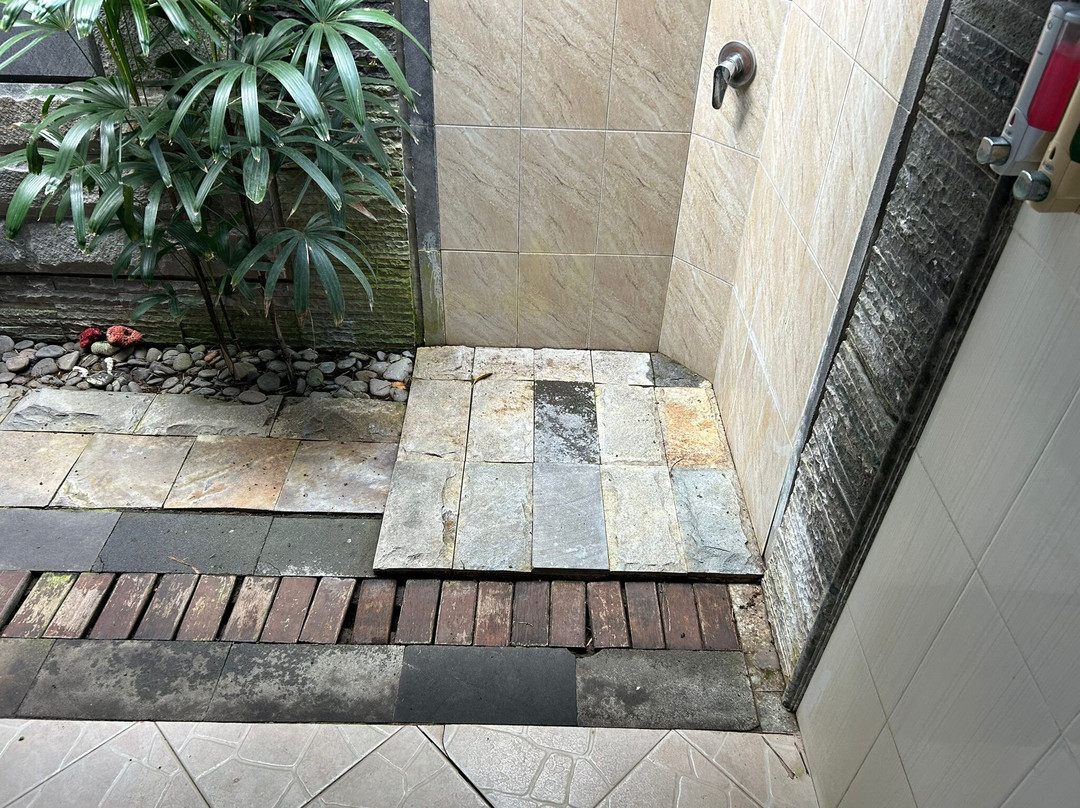 海湾小屋酒店主图