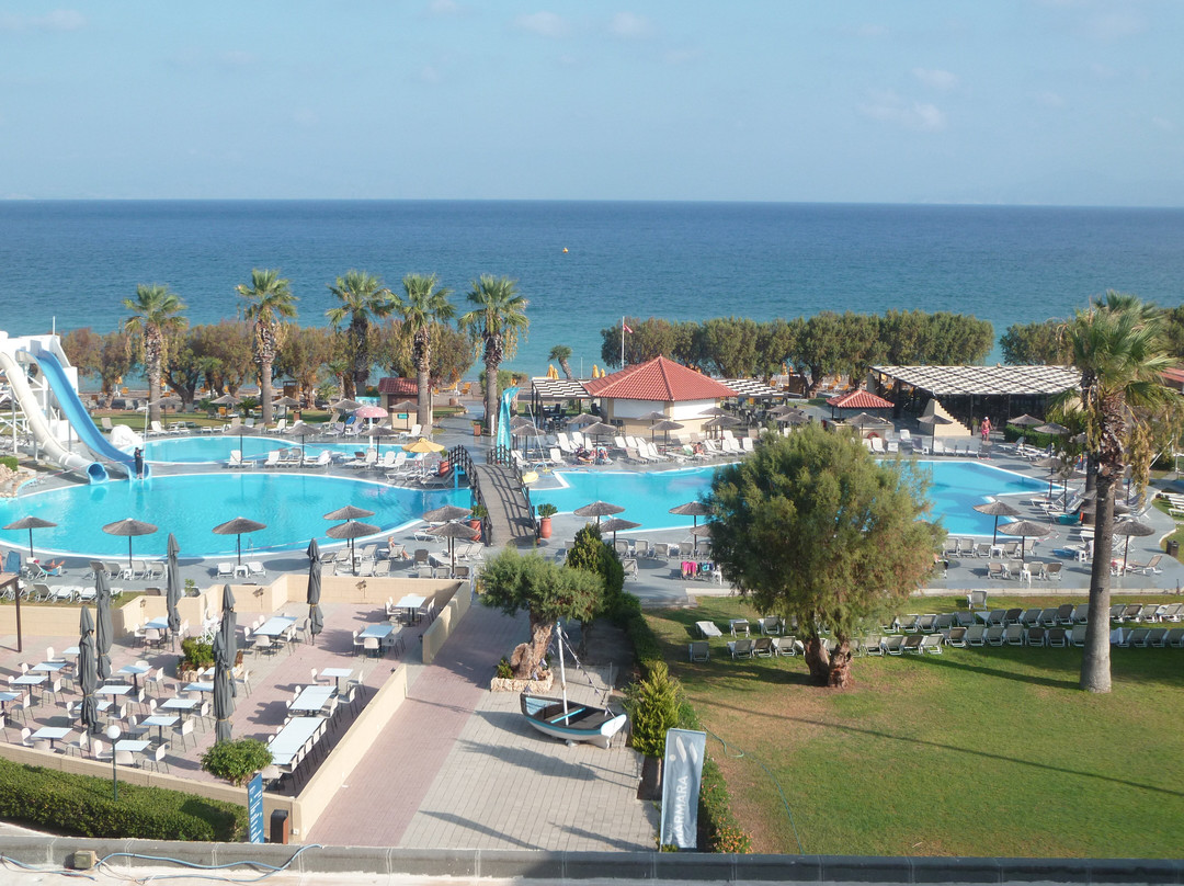 多雷塔海滩酒店主图