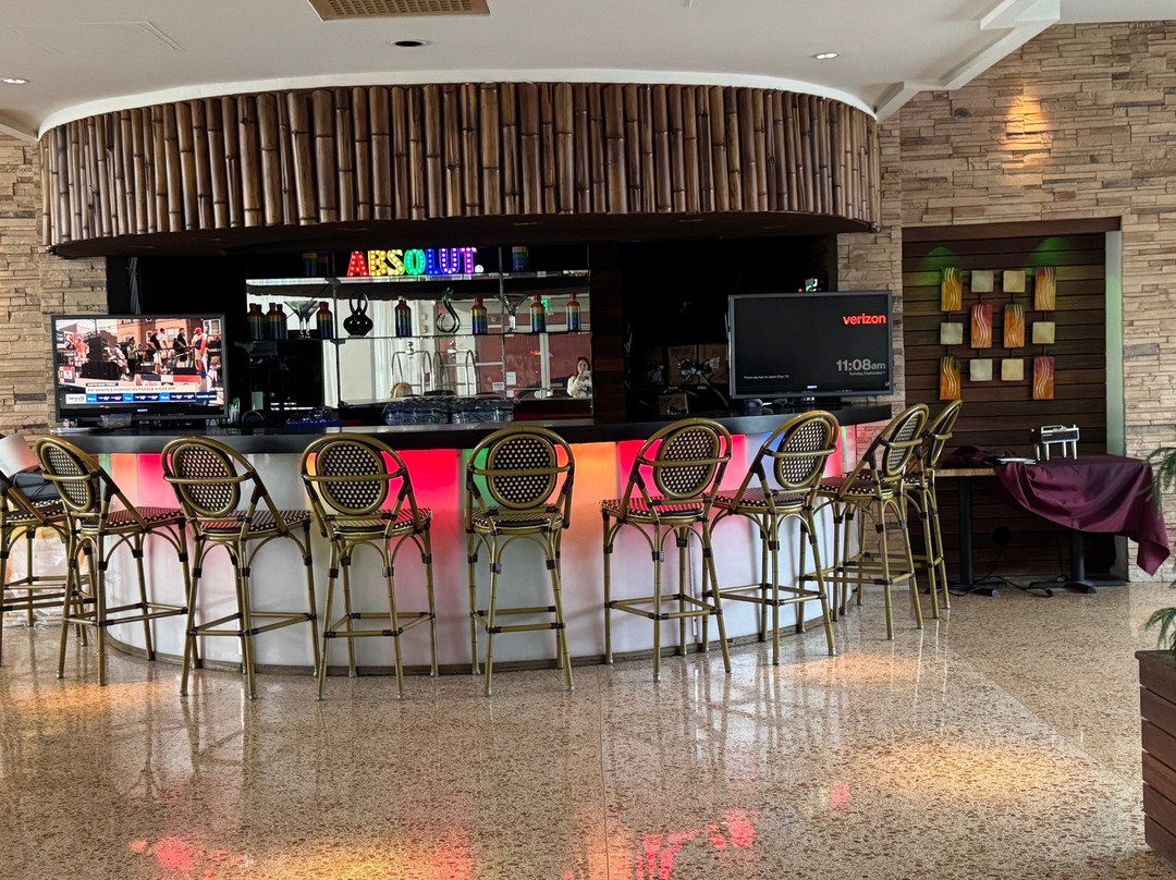 艾斯博瑞公园皇家酒店主图