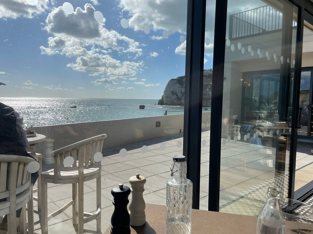 The Rock Freshwater Bay