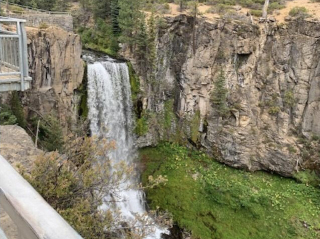 Tumalo Falls-本德必去景点