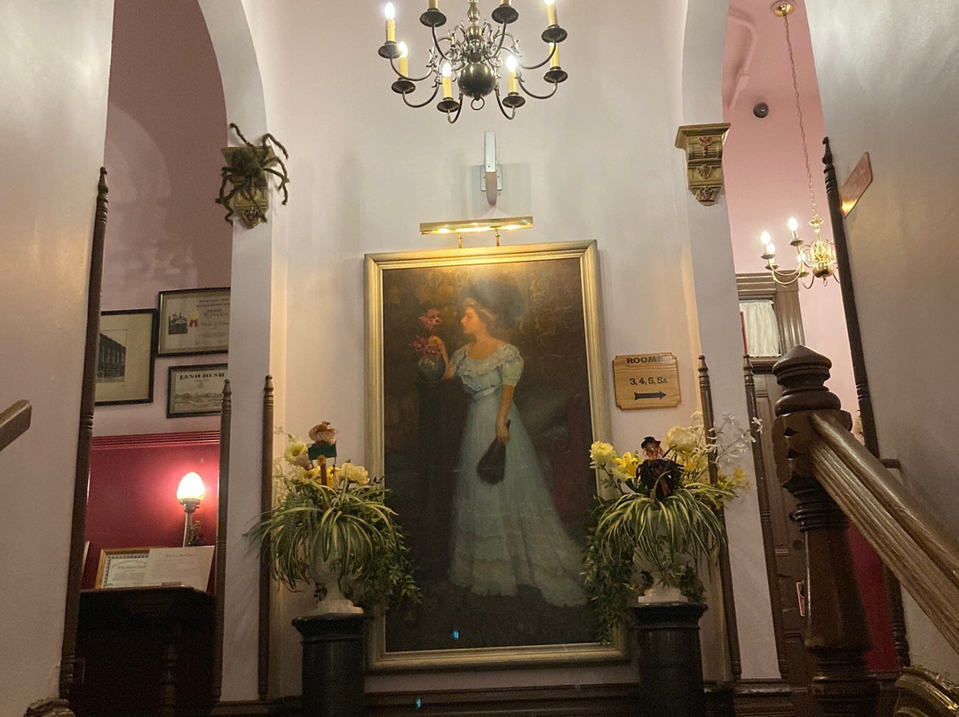 The Palace Hotel主图