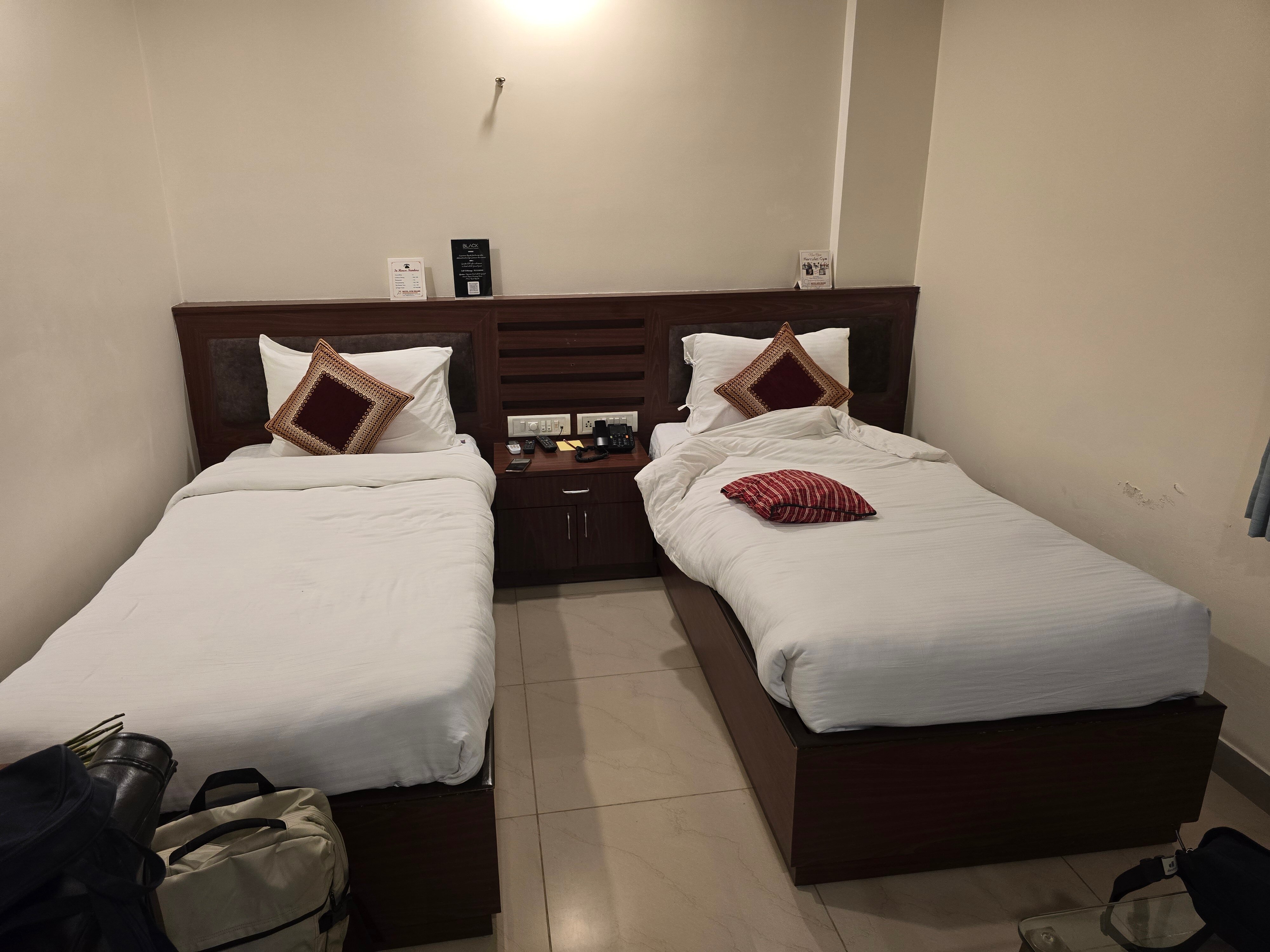 Hotel AVN Grand-官方