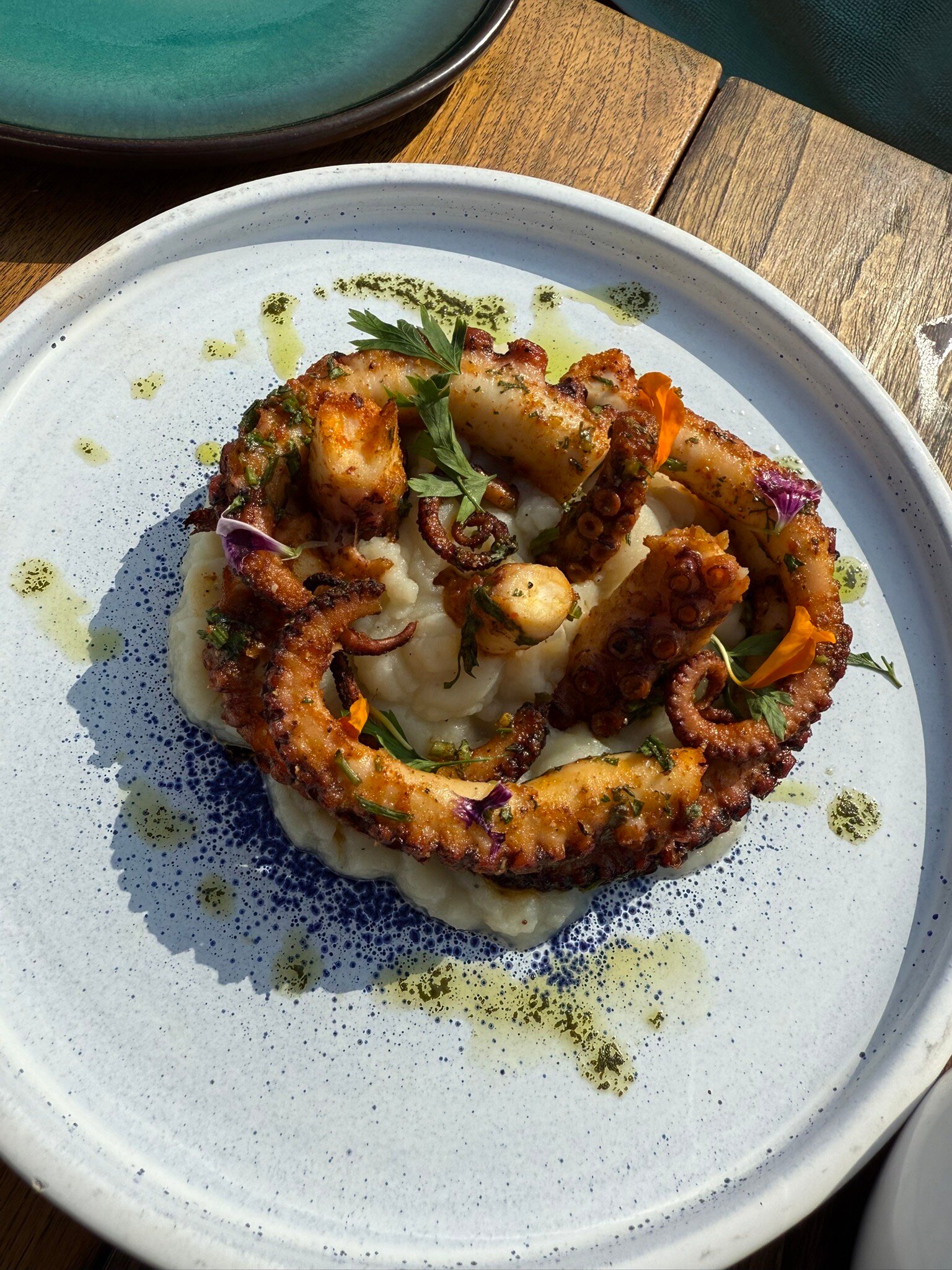 Conrad Rabat Arzana-官方