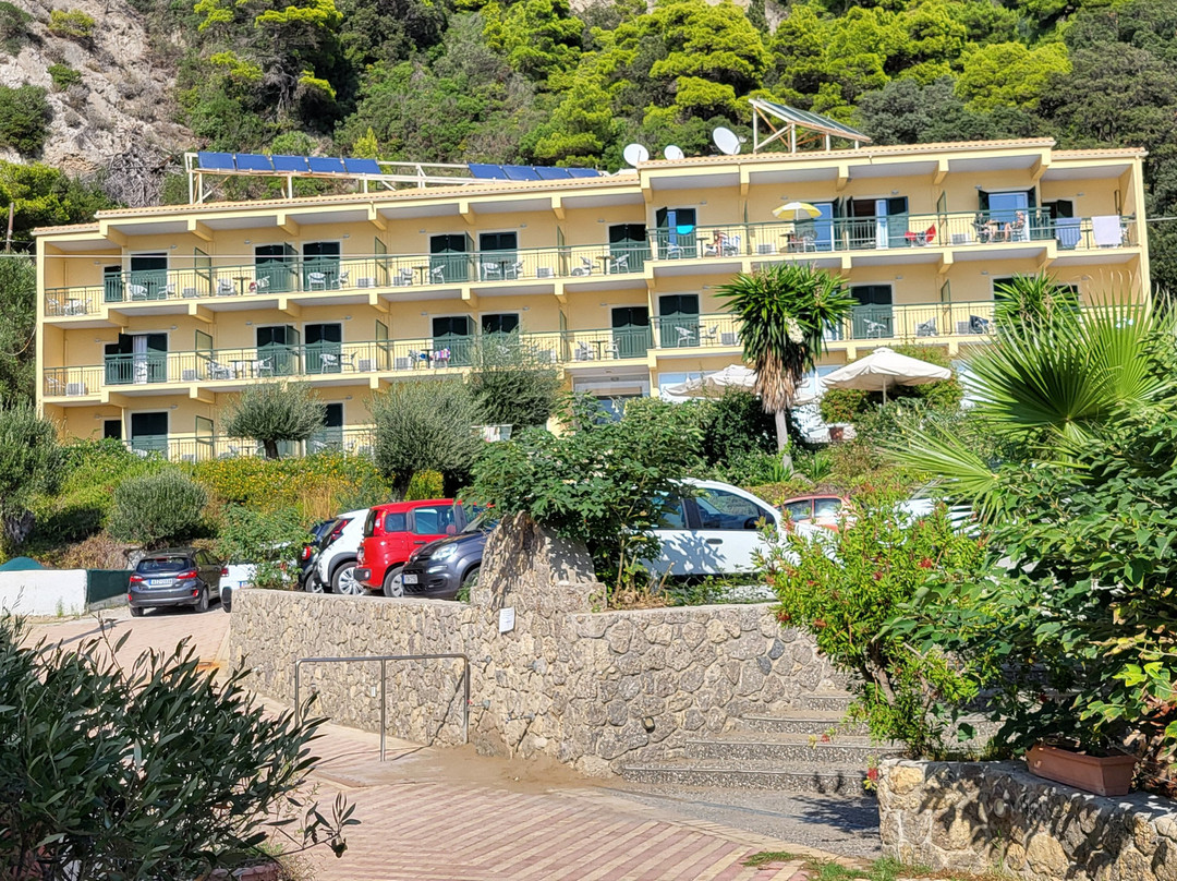 Glyfada Beach Hotel主图