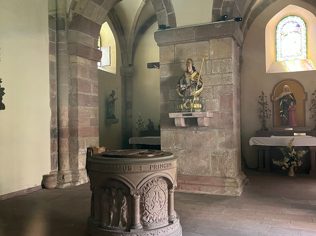 Church of St. Anne-图克汉必去景点