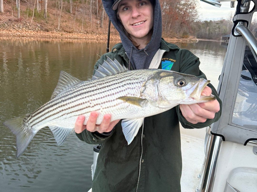 Clint's Striper Guide Service-Union Hall必去景点