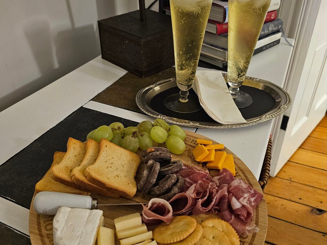 Bayfield Boutique Bed and Breakfast主图