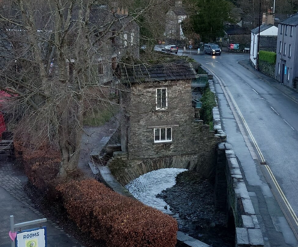 桥楼旅馆-安布赛德必去景点