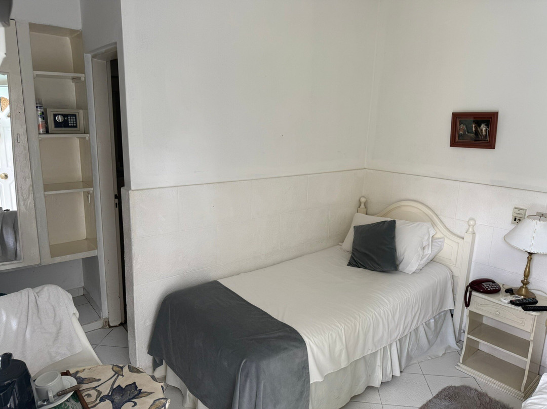 Bernie's Bed & Breakfast主图